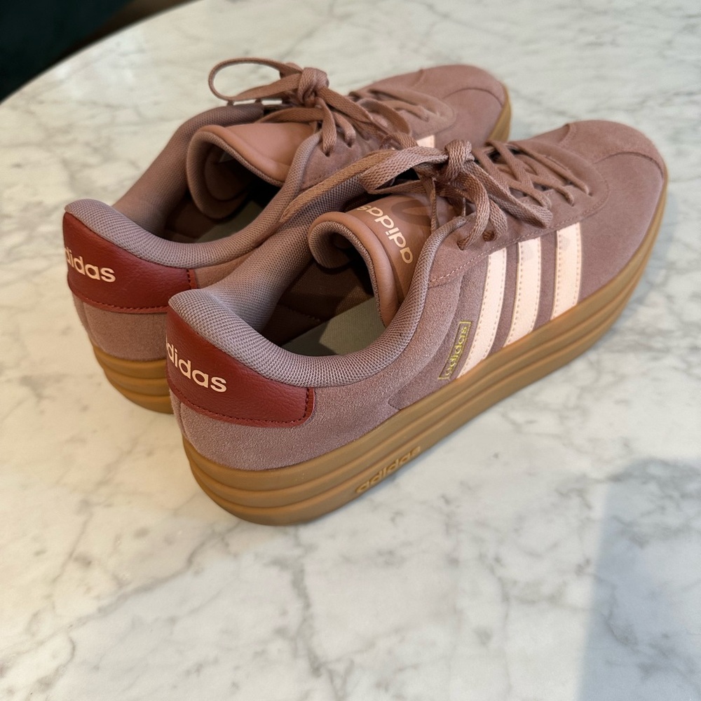 Adidas Women's Mauve and Burgundy Sneakers